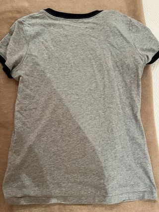 Camiseta Nike Gris Logo Swoosh