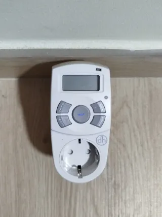 Programador digital enchufe con pilas de seguridad