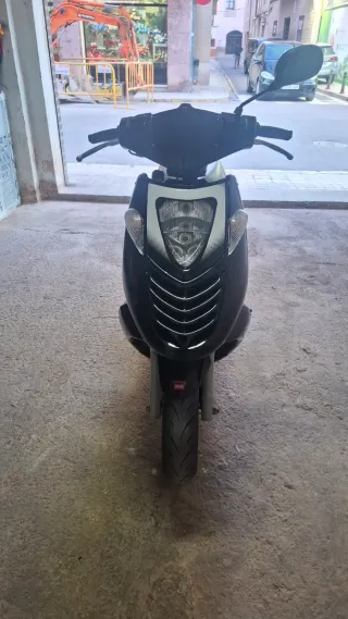 Aprilia Sonic muy buen estado