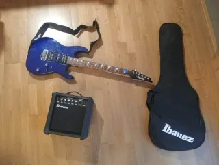 Guitarra Eléctrica Ibañez GIO Azul