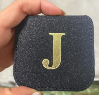 Espejos personalizados con iniciales