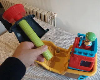 Barco Pirata Juguete de Mega Bloks.