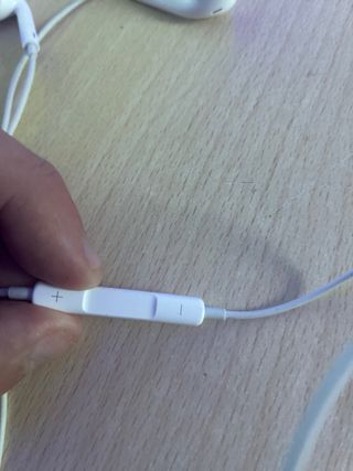 Auriculares Apple iPhone Blancos