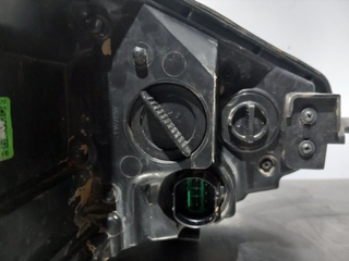 FARO IZQUIERDO KIA SPORTAGE (QL) G4FD 92101F1010