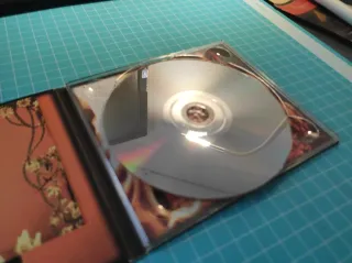 CD + DVD Estopa Voces de Ultrarrumba COMPLETO