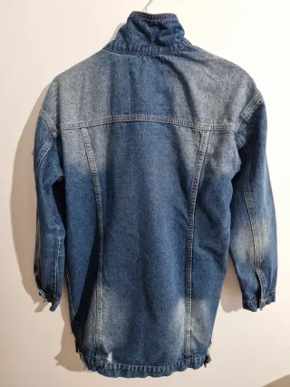 Cazadora vaquera larga azul