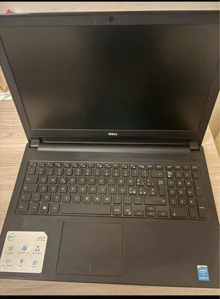 Portátil Dell Vostro 3000  i3