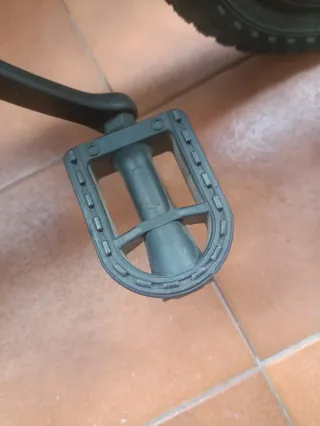 Bicicleta infantil verde 16 (a partir de 3 años)