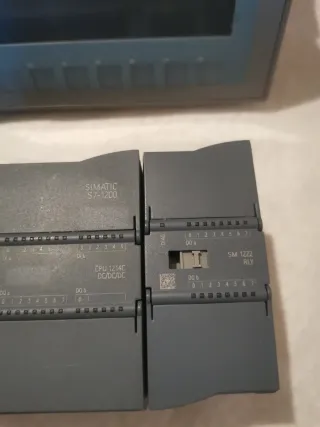 Siemens HMI PLC S7-1200