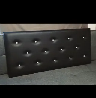 Cabecero Polipiel Negro con Cristales 135*60