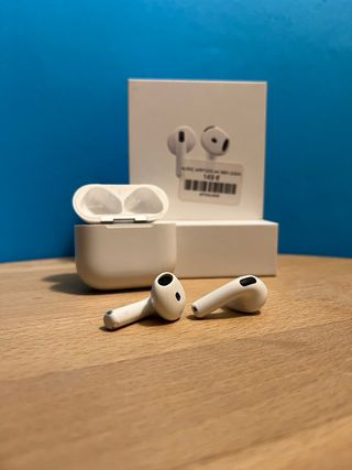 Apple AirPods 4ª Gen (2024) Blancos