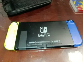 Nintendo Switch Azul y Verde