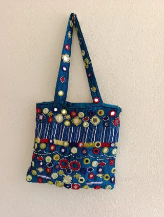 Bolso fantasía raso y cristal multicolor