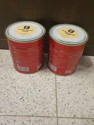 2 Botes Esmalte Sintético Valentine Crema Pastel