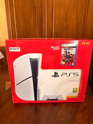 Playstation 5 1TB con MotoGP 24.