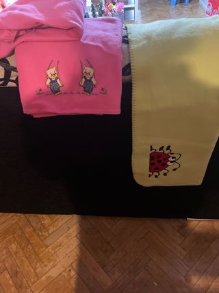 Ropa de cuna infantil