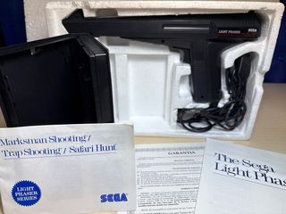 Sega Light Phaser + 3 Juegos Shooting