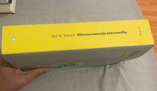 Microeconomía intermedia, 9th ed. (Spanish Edit...