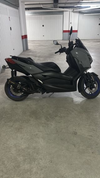 Yamaha Xmax 125