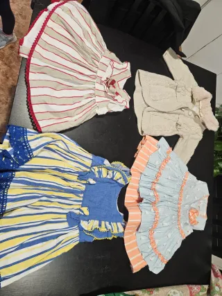 Lote de vestidos infantiles desde 3-24 meses 200€