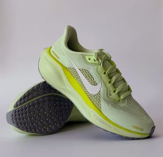 38 - Nike Air Zoom Pegasus 41 - Barely Volt