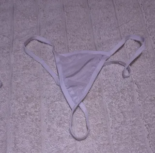 Picardías de encaje y lazo azul