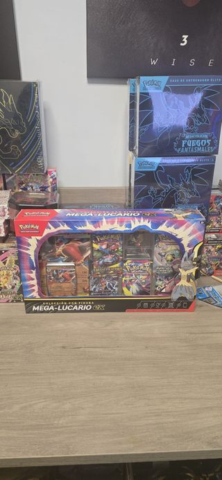 Pokemon Mega Lucario EX Caja Colección