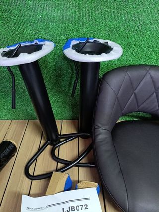 SONGMICS Taburete de Bar, Juego de 2, Sillas de Cocina con Marco de Metal Estable y Cubierta de Cuero Sintético, Reposapiés, Altura de Asiento Ajustable, Fácil Montaje, Vintage, Antracita LJB072B01V2