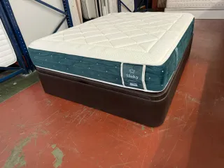 Canapé tapizado polipiel wengué 160x200 con Colcho