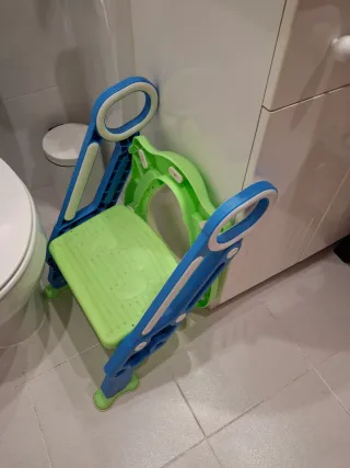 Adaptador WC Niños Escalón Plegable