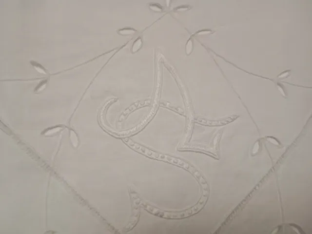 Juego de cama hilo bordado y encaje