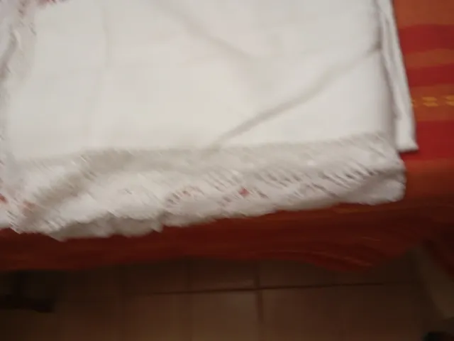 Juego de cama hilo bordado y encaje