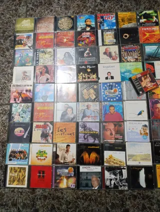 Lote 100 CD Musica Come Nuovi