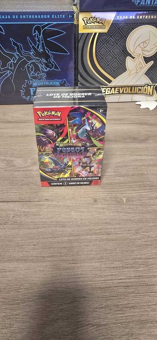 Lote Pokémon Fuegos Fantasmales (6 sobres)