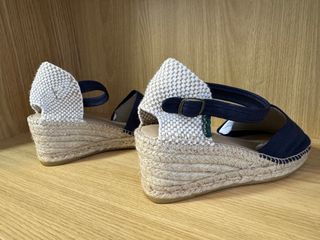 Alpargatas La Manual Beige y Azul