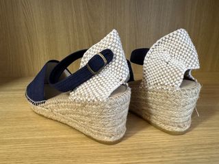 Alpargatas La Manual Beige y Azul