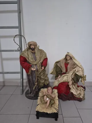 Figure per presepe in tela e legno