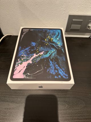 IPad Pro 11 Wifi 2018 NUEVO, Con funda teclado
