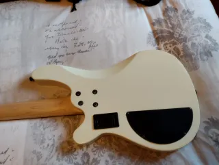 Bajo Harley Benton B450