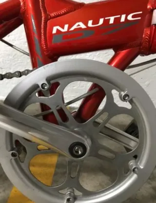 Bicicleta plegable roja