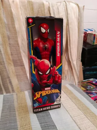 Figura Spider-Man Titan Hero 30cm
