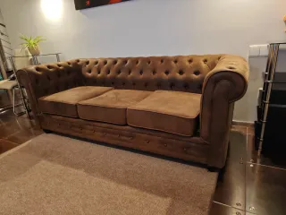 Sofá Chester Marrón Tela