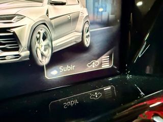 Lamborghini URUS 650cv