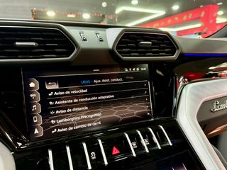 Lamborghini URUS 650cv