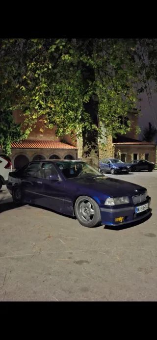 BMW 325 1991