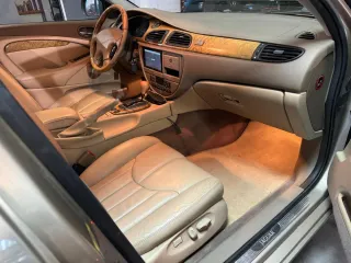 Jaguar S-Type 2000