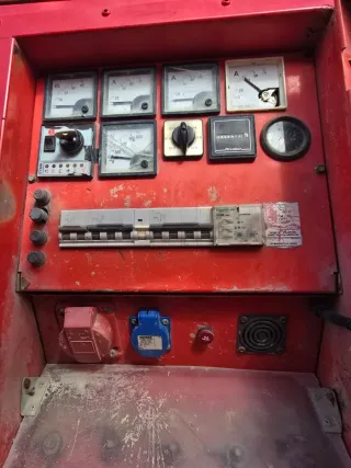 GENERADOR DIESEL 30 KVA INSONORIZADO