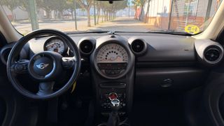 MINI Countryman 2011