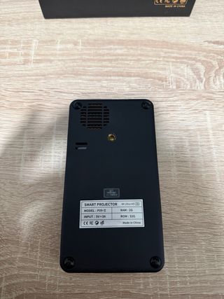 Mini Proyector Portátil 4K Negro