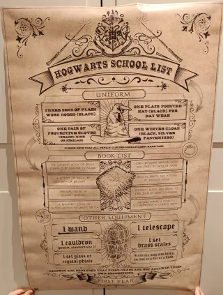 Poster Lista Scuola Hogwarts Harry Potter